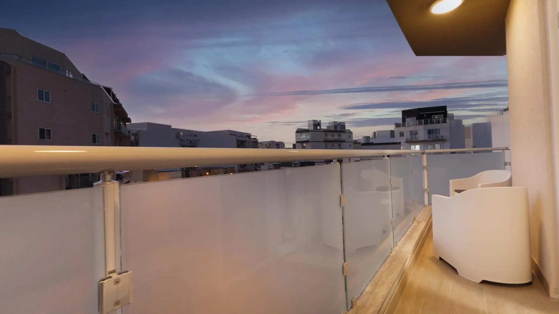 Luxurious & Spacious 2Bd Accomodation At The Podium - Yacht Marina Area, Close To Valletta Msida